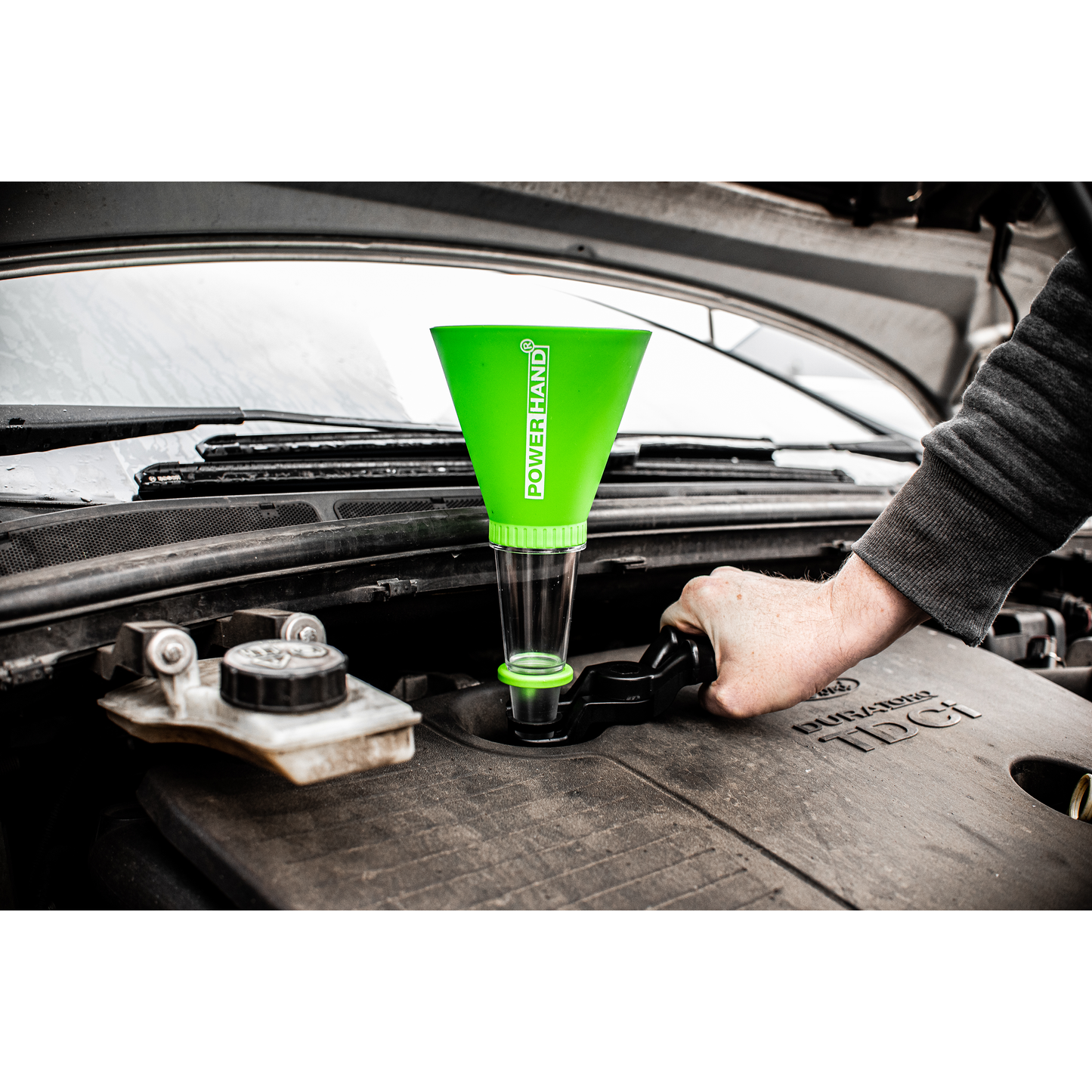 POWERHAND 2Pc Universal Oil Funnel - Green